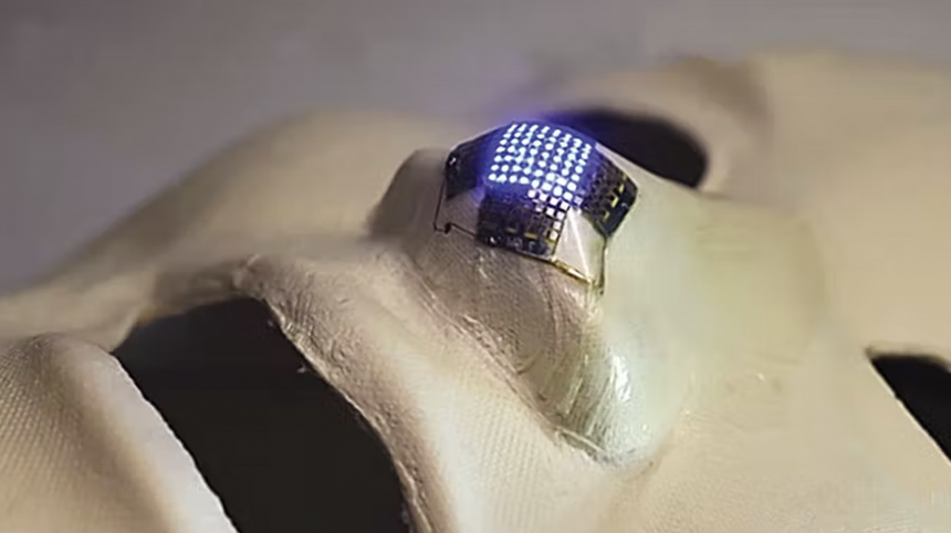 Этот дисплей способен растягиваться равномерно. Как бы вы его ни потянули