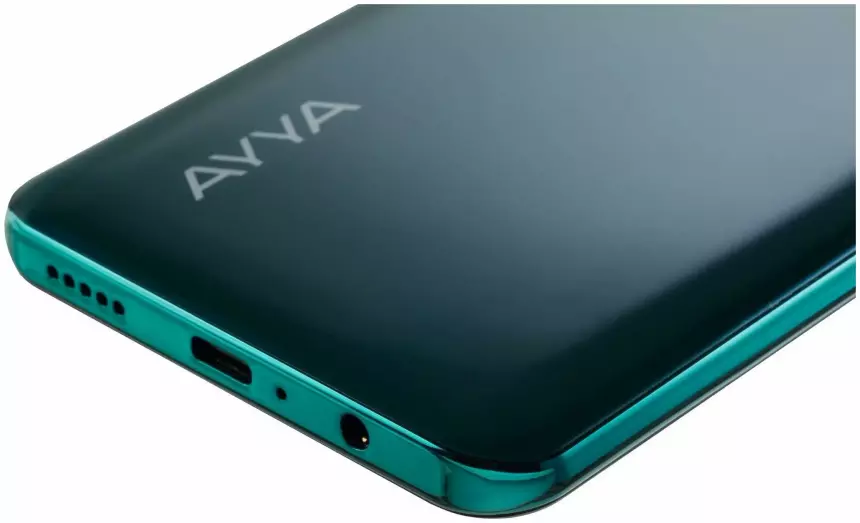 Российская замена iPhone перешла с Android на отечественную «Аврору»