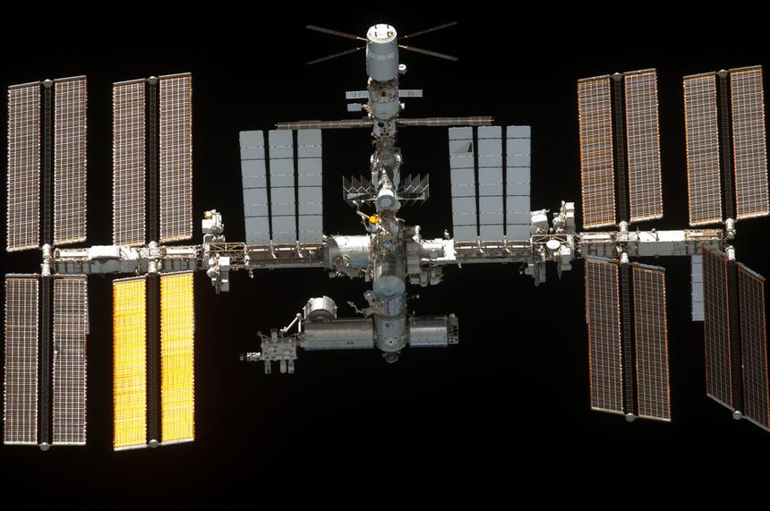 Вернёт ли «Роскосмос» американского астронавта на Землю в условиях санкций