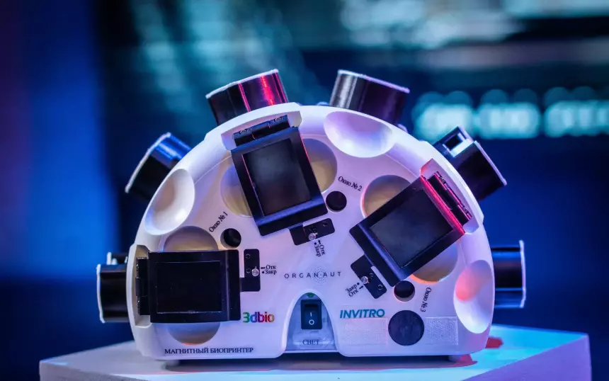 На МКС начали выращивать белок коронавируса