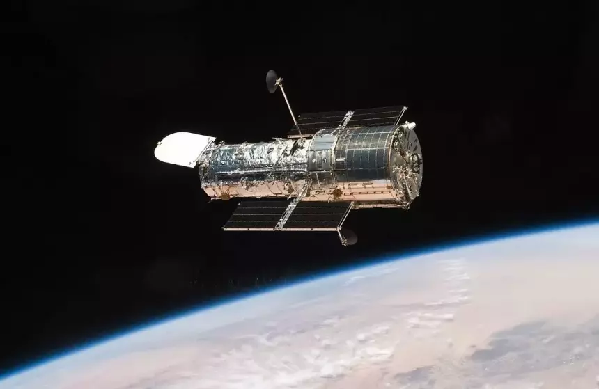 Учёные обнаружили древнюю комету, которая летит к Земле