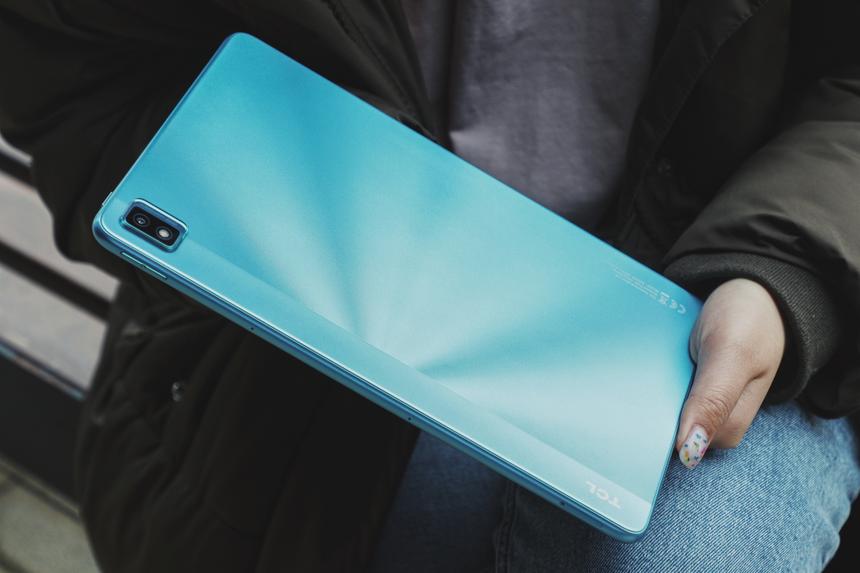 В смартфонах нет выбора и всё дорого? В планшетах ещё хуже! Хотя, погодите-ка...