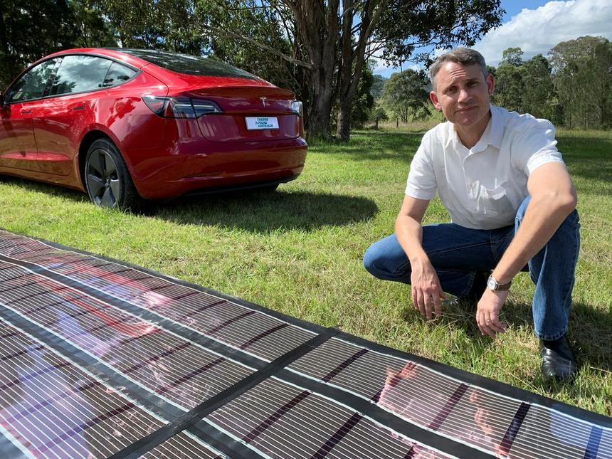 Электромобиль Tesla научили заряжаться от энергии Солнца