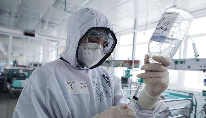 "Тут нужна шапочка из фольги": оспа обезьян могла быть модифицирована в лабораториях