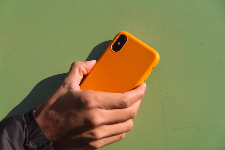 В России изобрели «грелку» для смартфона