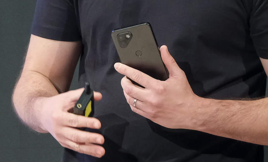 Флагманский криптосмартфон Solana Saga выйдет в 2023 году. Что о нем известно