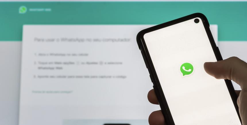 Ограничение или сбой? Россияне не могут установить на компьютер WhatsApp Web