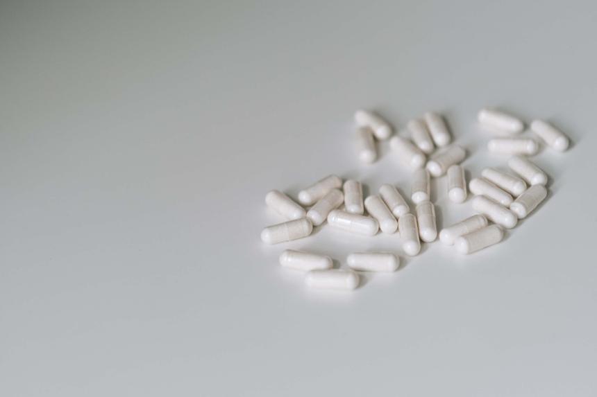 Почему опасно употреблять лекарства в жару