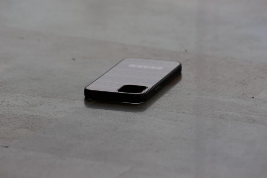 Чехлы раскрыли дизайн грядущих iPhone 14