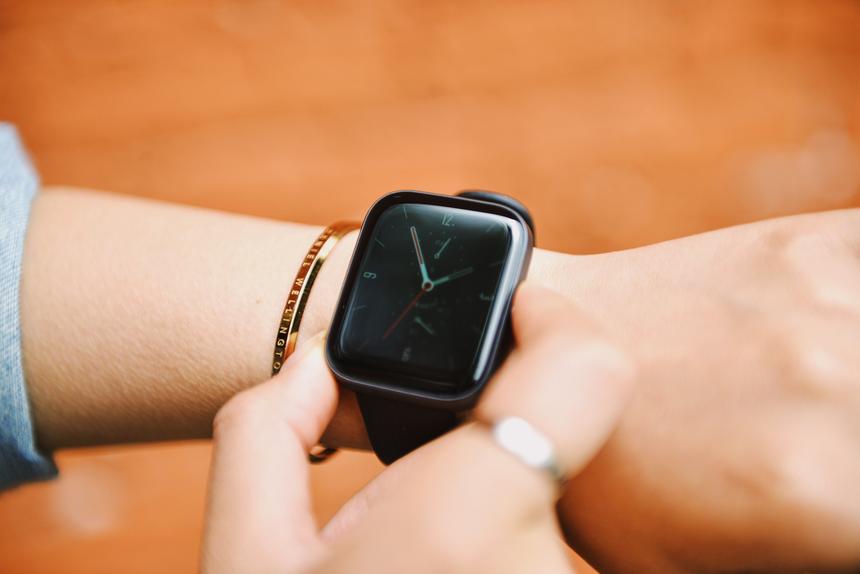 Недорогие умные часы с крутой автономностью начинаются здесь