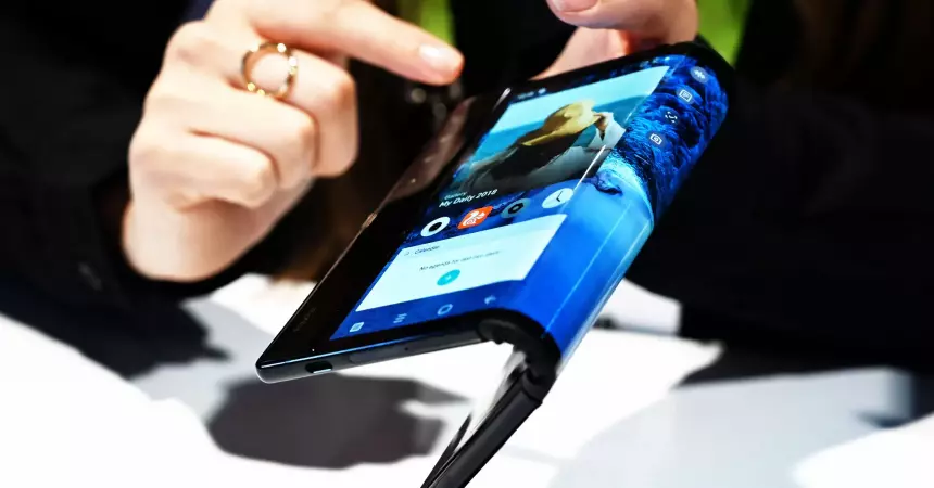 Когда смартфоны могли удивлять: необычные эксперименты в Android-устройствах