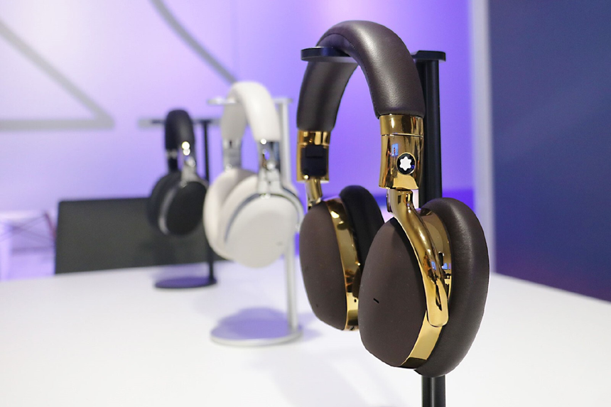 Грядёт дефицит: в России заканчиваются запасы дорогих наушников