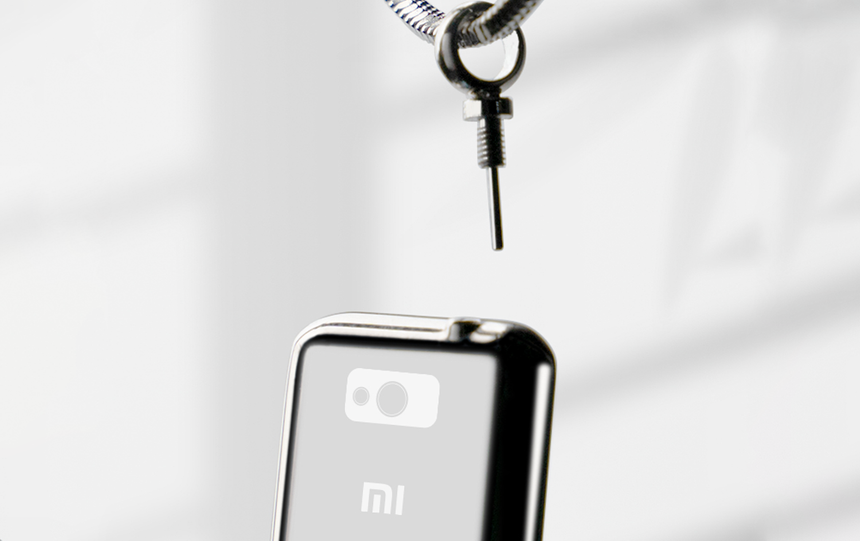 Xiaomi выпустила подвеску в форме Xiaomi Mi 1 в честь 11-летия первого смартфона компании