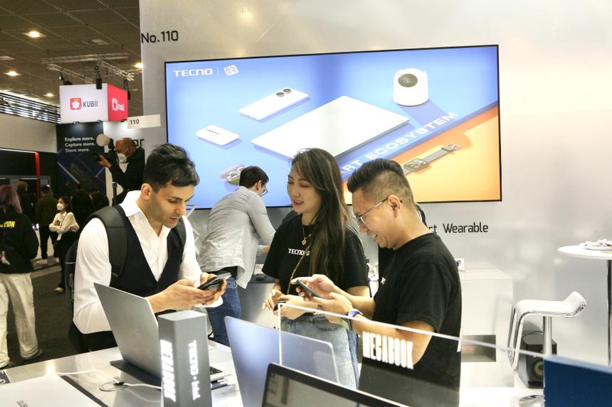 Много оперативки и крутая автономность: Tecno представил свой первый ноутбук Megabook T1