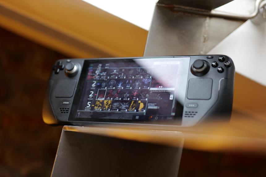 Игра через облако, увеличение автономности: дизайнер консоли Valve Steam Deck о новой версии