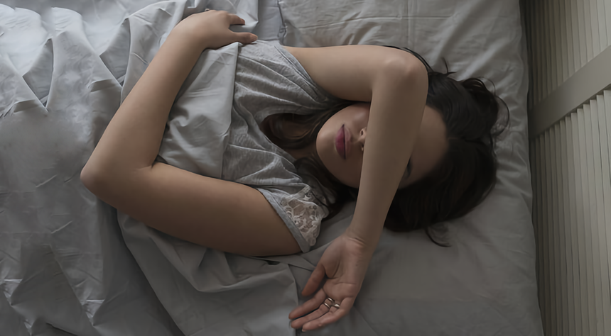 Часто просыпаетесь ночью, но не помните об этом? У нас для вас плохие новости