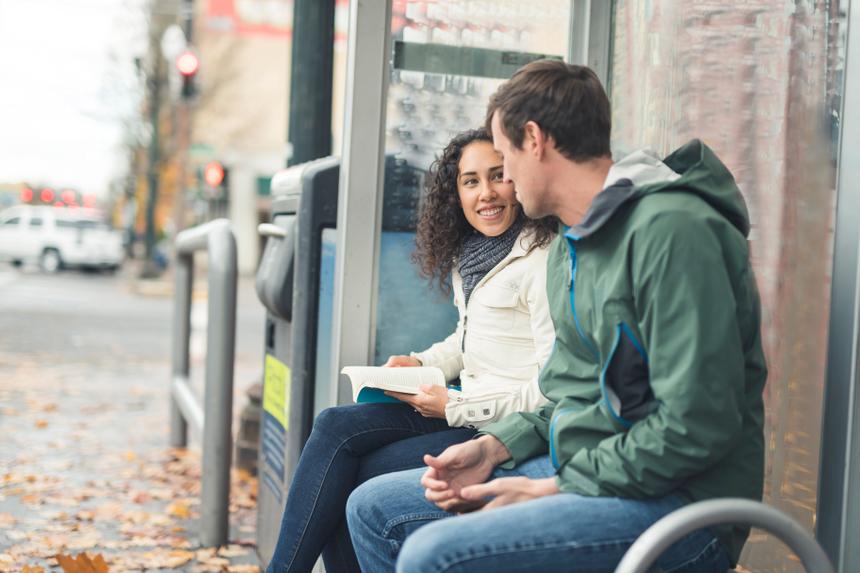 Научно доказано: чтобы понравиться другим, нужно говорить как можно больше
