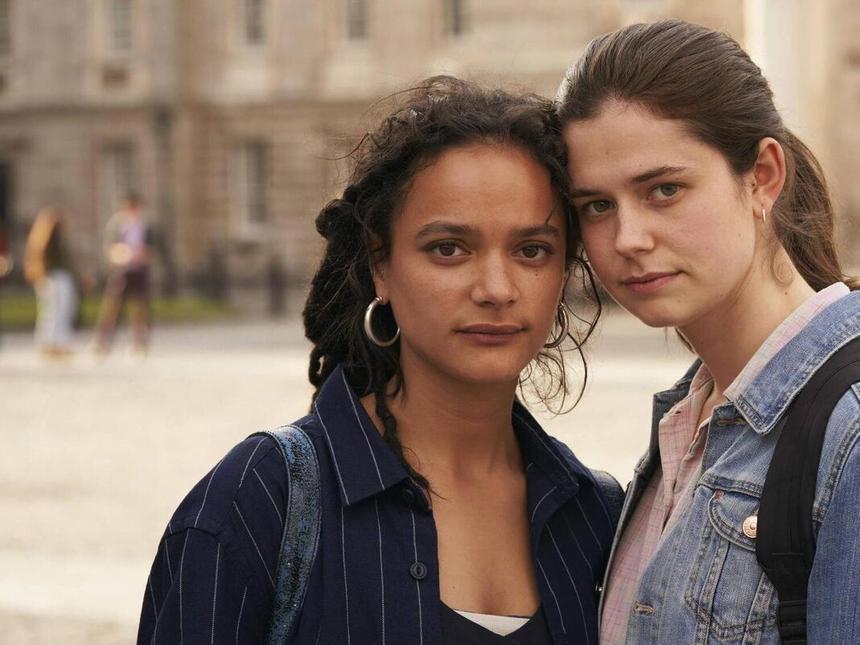 Почему с точки зрения психологии так приятно беседовать с другом 