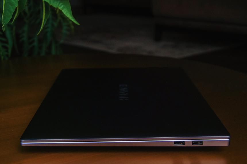 Игровые ноутбуки мощные, но толстые. Офисные — компактные, но слабые. Но есть вариант лучше