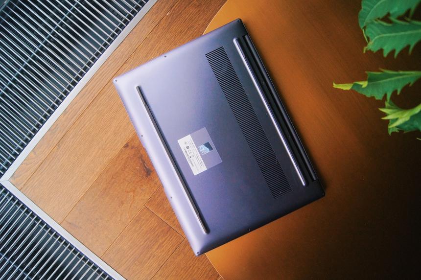 Игровые ноутбуки мощные, но толстые. Офисные — компактные, но слабые. Но есть вариант лучше