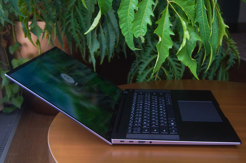 Игровые ноутбуки мощные, но толстые. Офисные — компактные, но слабые. Но есть вариант лучше