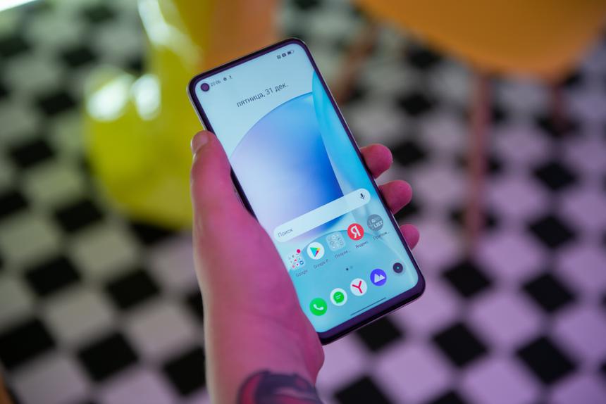 Если вам нужен мощный процессор в недорогом смартфоне и вы согласны на «любую» камеру, вот вариант