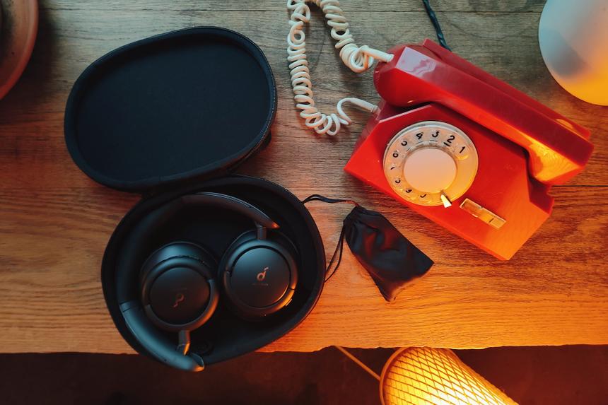 Качественные полноразмерные наушники с шумодавом, дешевле 10 тысяч рублей