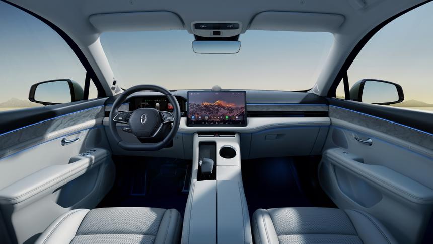 В России начались продажи китайского кроссовера, в создании которого участвовала Huawei