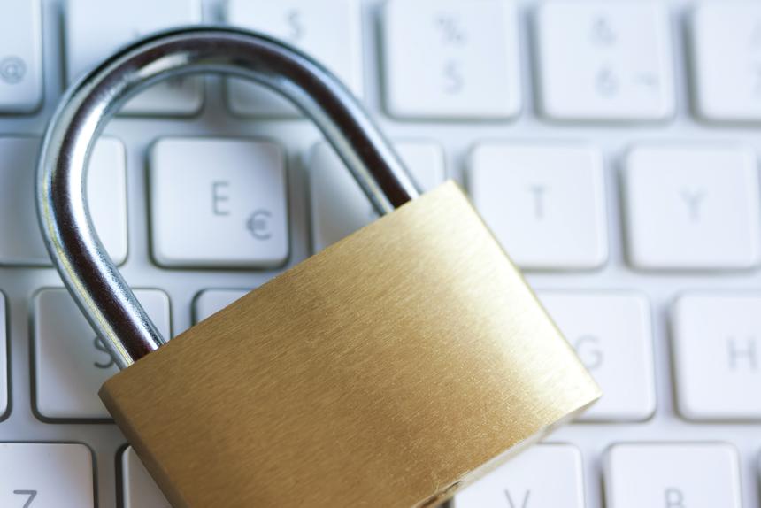 Сколько конкретно персональных данных украли в интернете за 2022 год