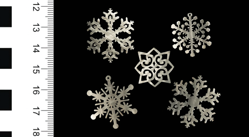 Учёные создали металлические нанокристаллы-снежинки