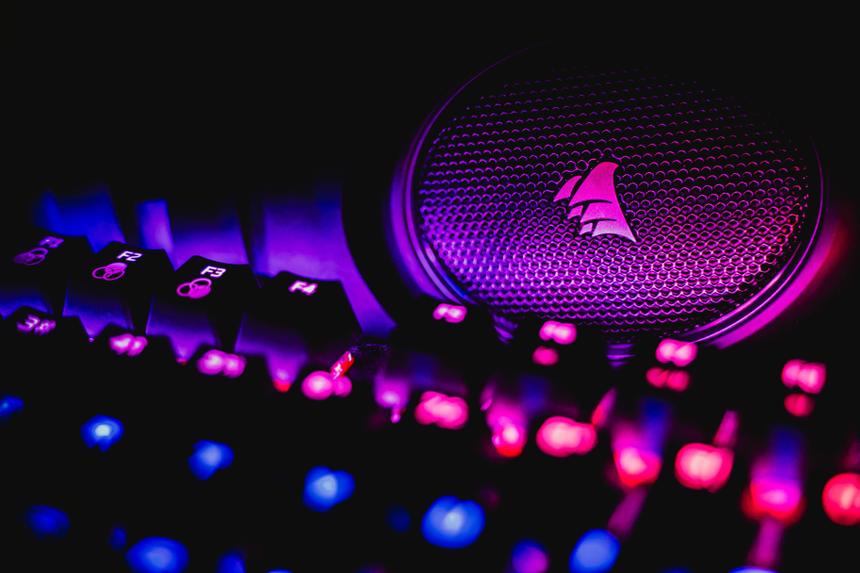 За "жутким" поведением некоторых клавиатур K100 стоит баг, а не вирус