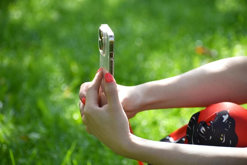 Людям с каким психическим расстройством полезно использовать смартфон