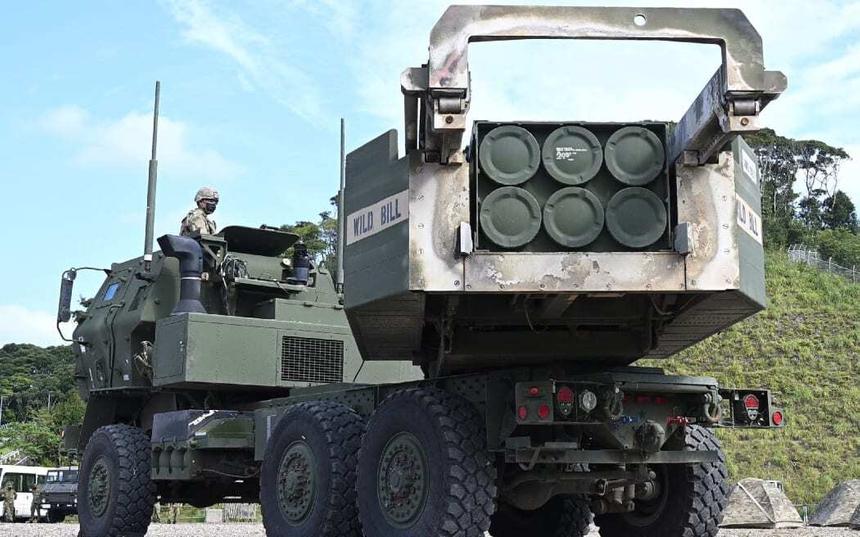 Австралия заявила о покупке реактивных систем HIMARS у США