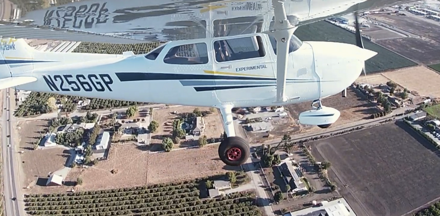 Военная авиация США превратит свои обычные самолеты в роботизированные