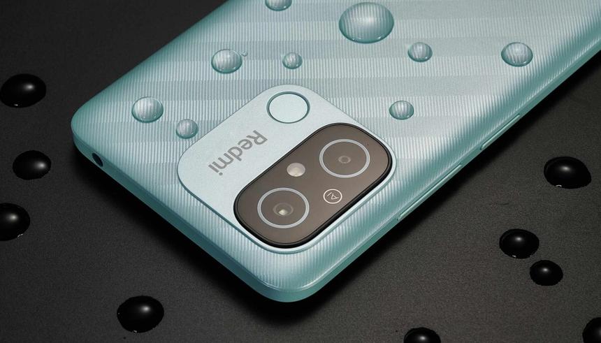 Названы пять лучших смартфонов стоимостью до 11 тысяч рублей