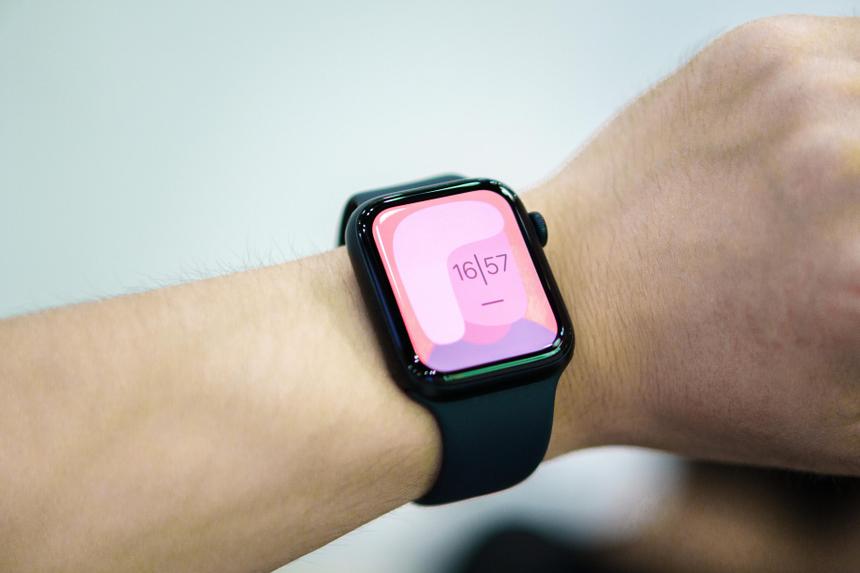 Скоро Байден решит, будет ли запрещён импорт Apple Watch в США