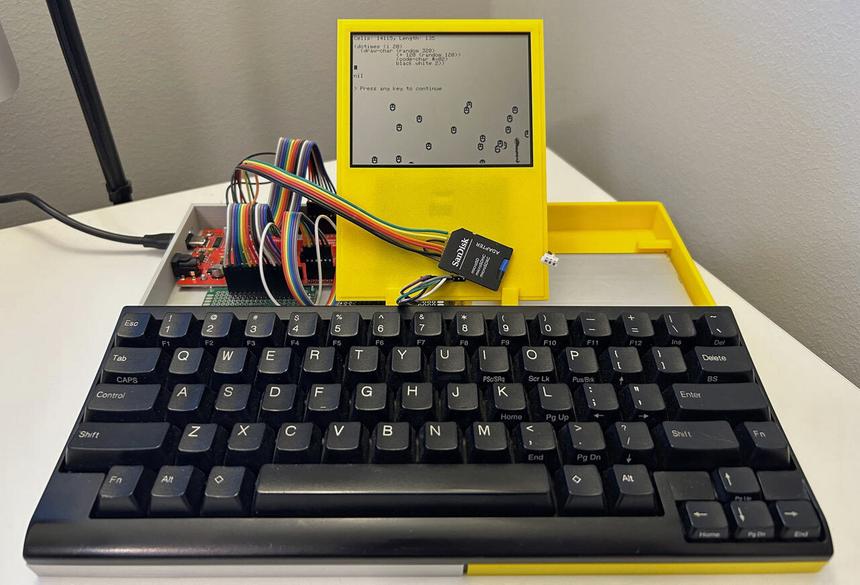 Создан ноутбук, который может проработать два года на одном заряде