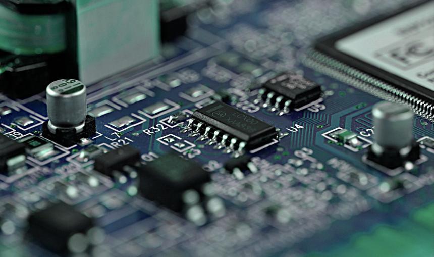 В обход Китая? США и Индия договорились о поставках полупроводников