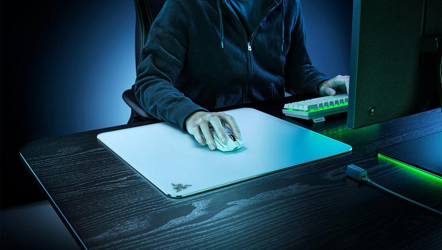 Выпущен коврик для мыши из закалённого стекла