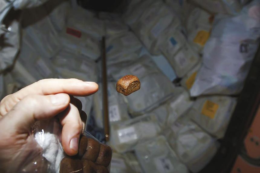 Космокухня: что едят космонавты?