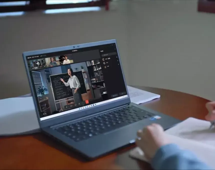 Huawei представила ударопрочный ноутбук
