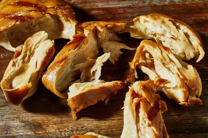 Выращенную в лаборатории курицу скоро можно будет купить в магазине