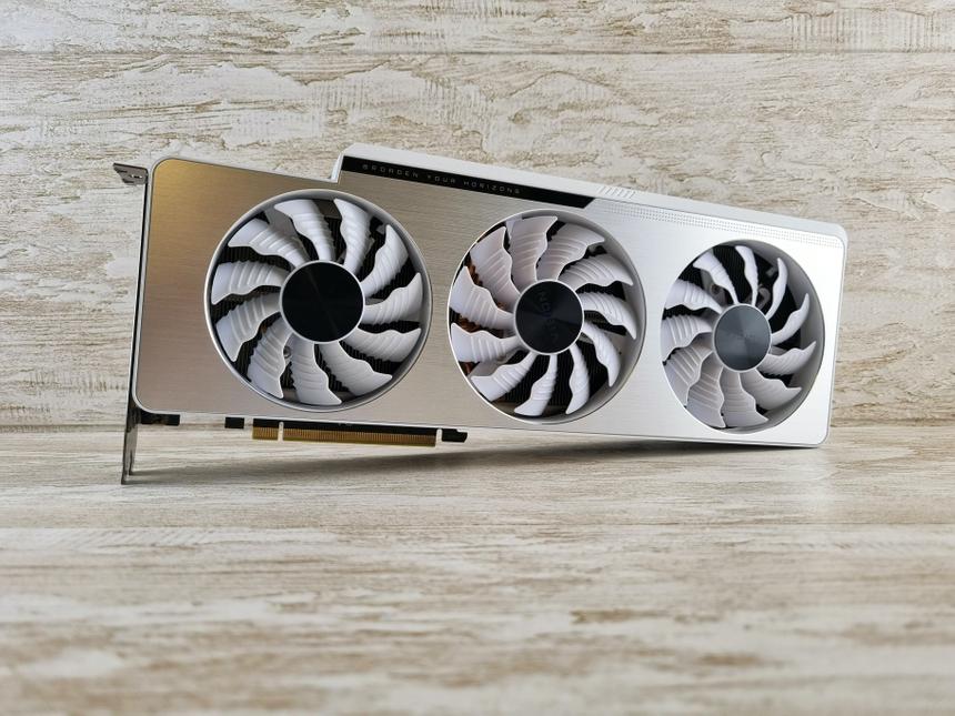 NVIDIA начала бороться с продавцами китайских поддельных видеокарт