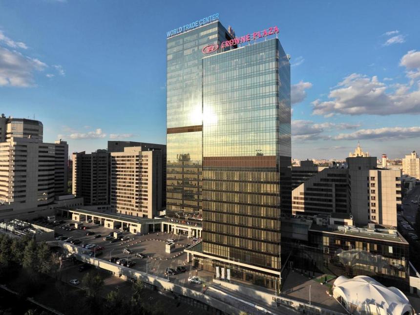 Как государство поможет российским компаниям продавать товары за рубеж в период санкций