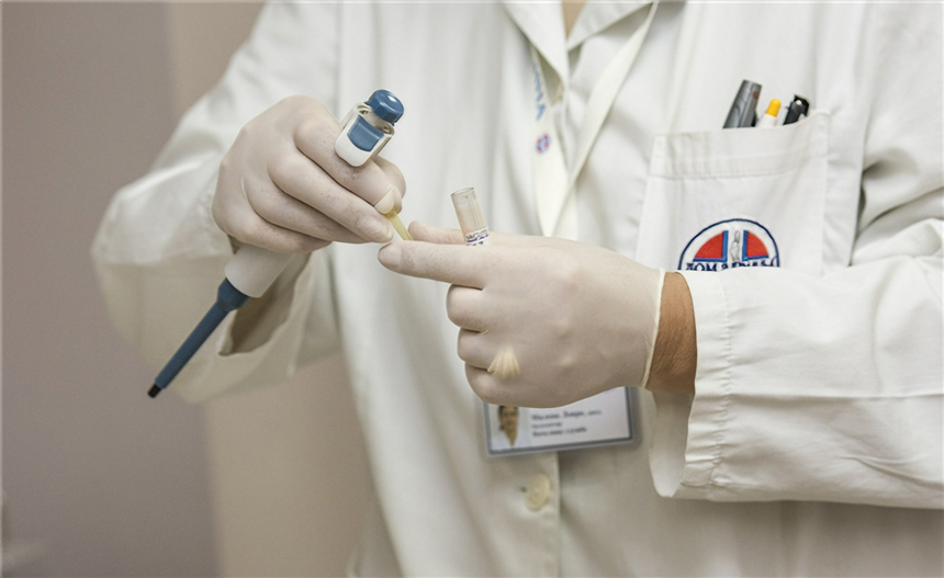 Учёные создали первый нанокомпьютер на основе белков для лечения рака