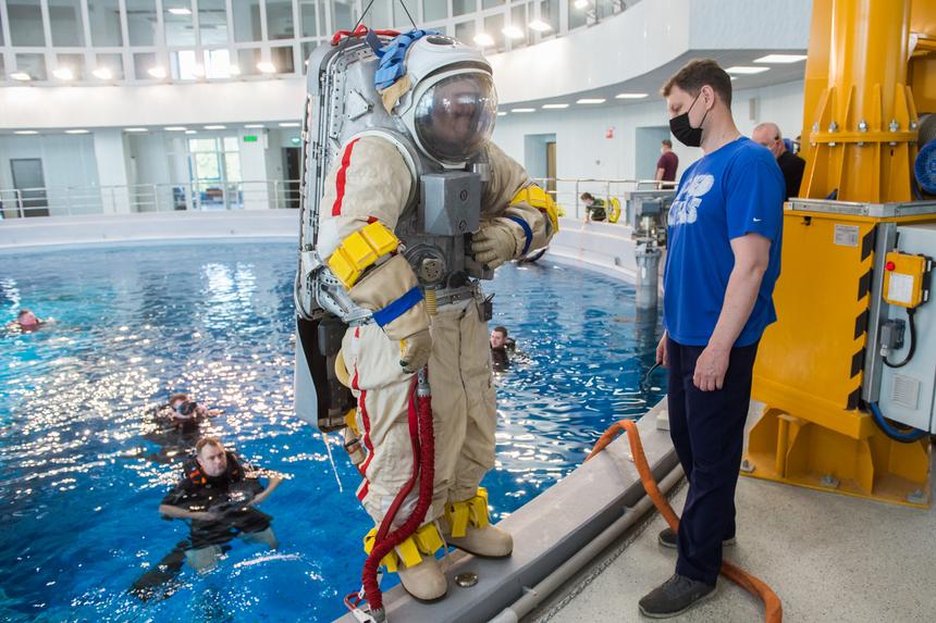 Госдума приняла закон об отборе кандидатов в космонавты