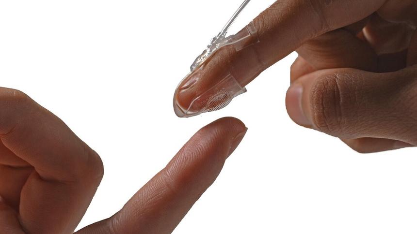 На пути к «электронной коже»: российские ученые создали чувствительные датчики