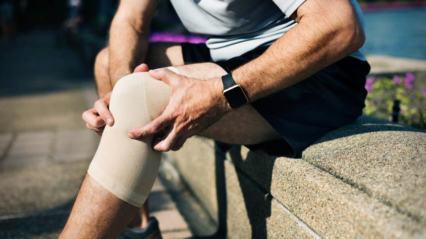 Материаловеды из России создали имплант коленного сустава