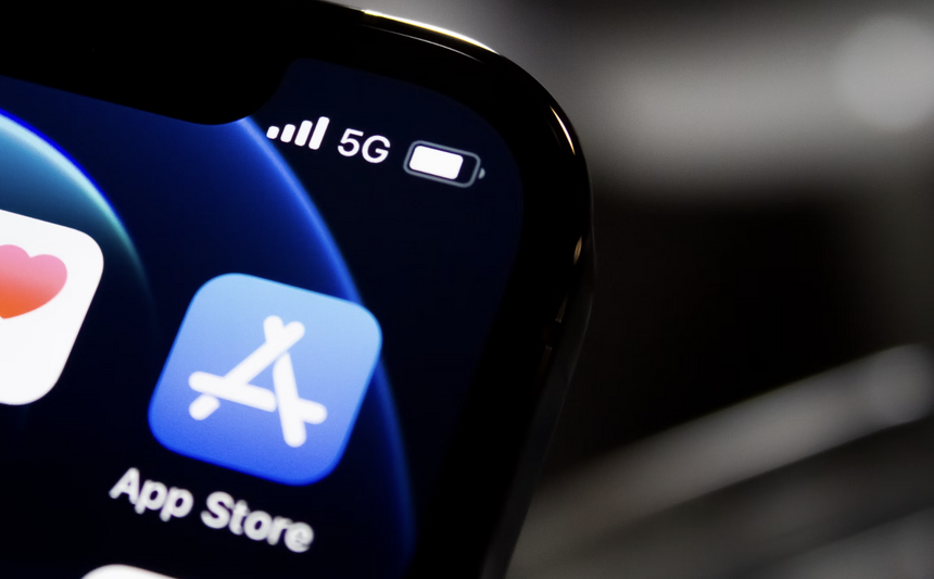 Новое приложение экстремистской Meta* стало самым популярным в российском App Store