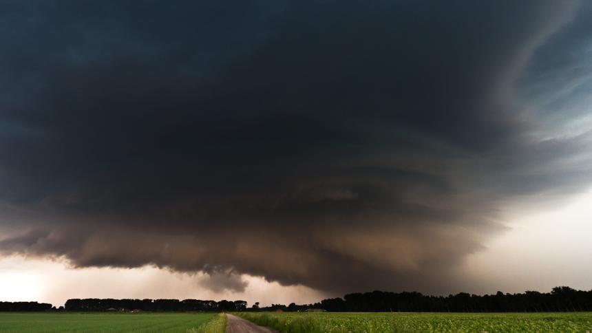 Ракета российского ученого сможет предотвращать град и тушить пожары